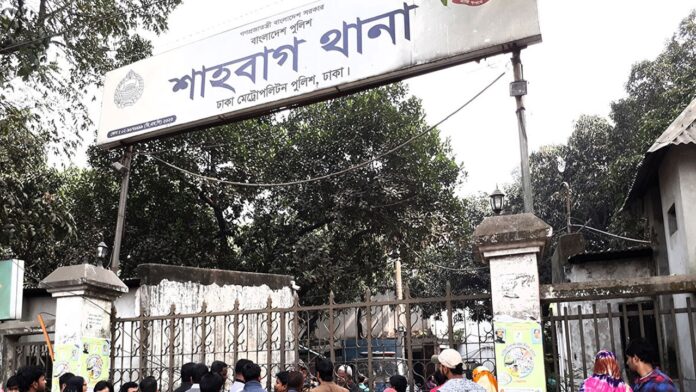 সাম্য হত্যার জড়িতদের গ্রেপ্তারের দাবিতে শাহবাগ থানা ঘেরাও