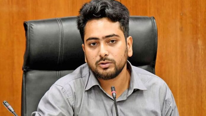 অন্তর্বর্তী সরকারের প্রথম দায়িত্ব ছিল আ. লীগকে নিষিদ্ধ করা: নাহিদ