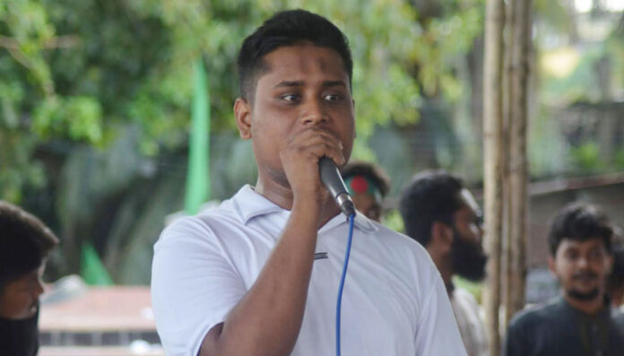 ‘উপদেষ্টা মাহফুজকে শারীরিকভাবে লাঞ্ছিত করা কোনোভাবেই প্রত্যাশিত নয়’