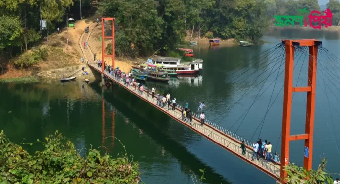 পর্যটক মুখর, আইকন খ্যাত রাঙামাটি ঝুলন্ত সেতু