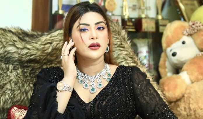 ১২৭ জনের বিরুদ্ধে আইনি পদক্ষেপের হুঁশিয়ারি মিষ্টি জান্নাতের
