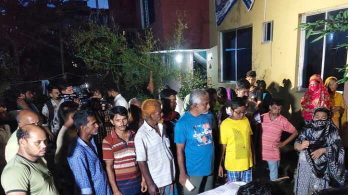 খুলনায় মদপানে ৪ জনের মৃত্যু