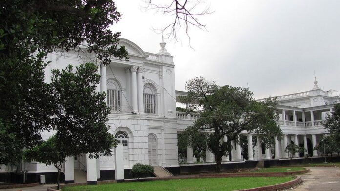 মানবতাবিরোধী অপরাধ: ৩৯ আসামি ট্রাইব্যুনালে