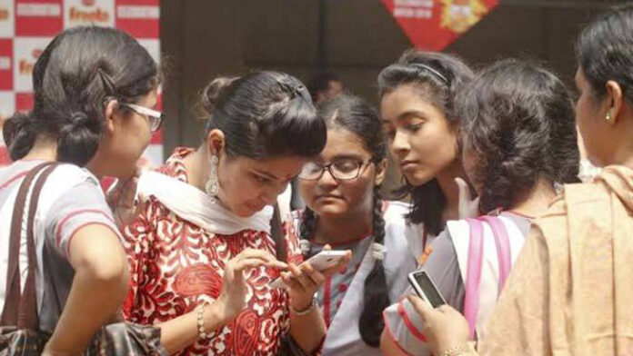 এসএসসি ও সমমানের পরীক্ষার ফল দেখা যাবে যেভাবে