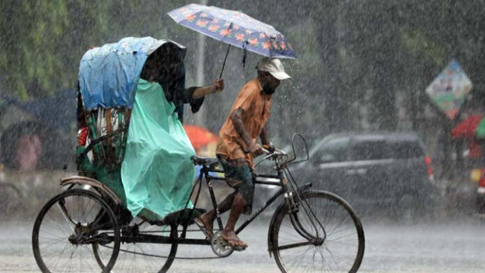 সন্ধ্যার মধ্যে ঢাকাসহ ১৫ অঞ্চলে বজ্রসহ বৃষ্টির আভাস