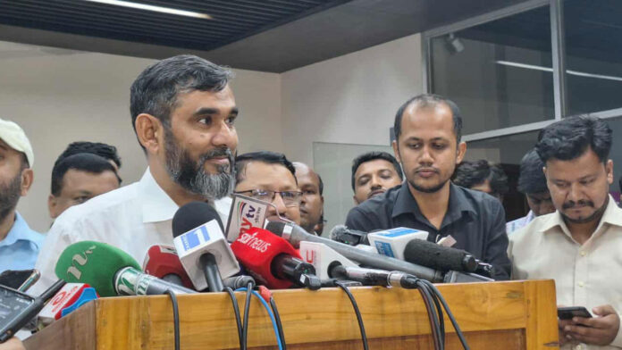 ইসি চাইলে পুরো আসনের ফল বাতিল করতে পারবে: ইসি সানাউল্লাহ