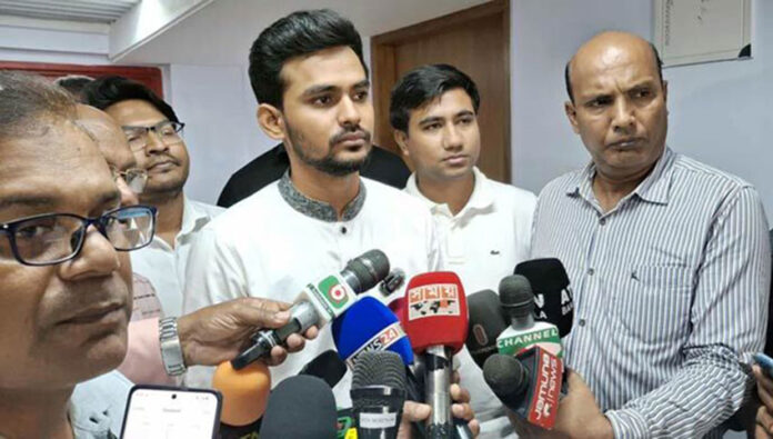 আমার বিরুদ্ধে চাঁদাবাজির অভিযোগ উদ্দেশ্যপ্রণোদিত : আসিফ মাহমুদ