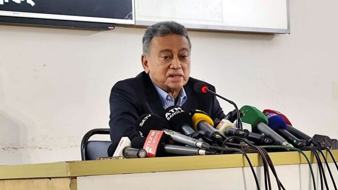 একদল মুক্তিযুদ্ধ বিক্রি করেছে, আরেক দল চব্বিশ বিক্রি করছে: আমীর খসরু