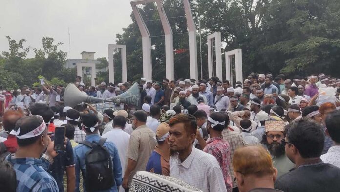 বাড়ি ভাড়া ২০ শতাংশের কম হবে না, শাহবাগ ব্লকেড হবে: অধ্যক্ষ আজিজী